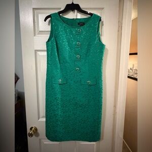 Tahari Elegant Kelly Green Sleeveless Dress - Never Worn - size 10